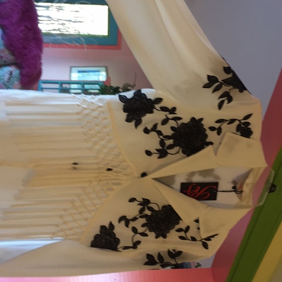 Roja blouse - Picture 11 of 11